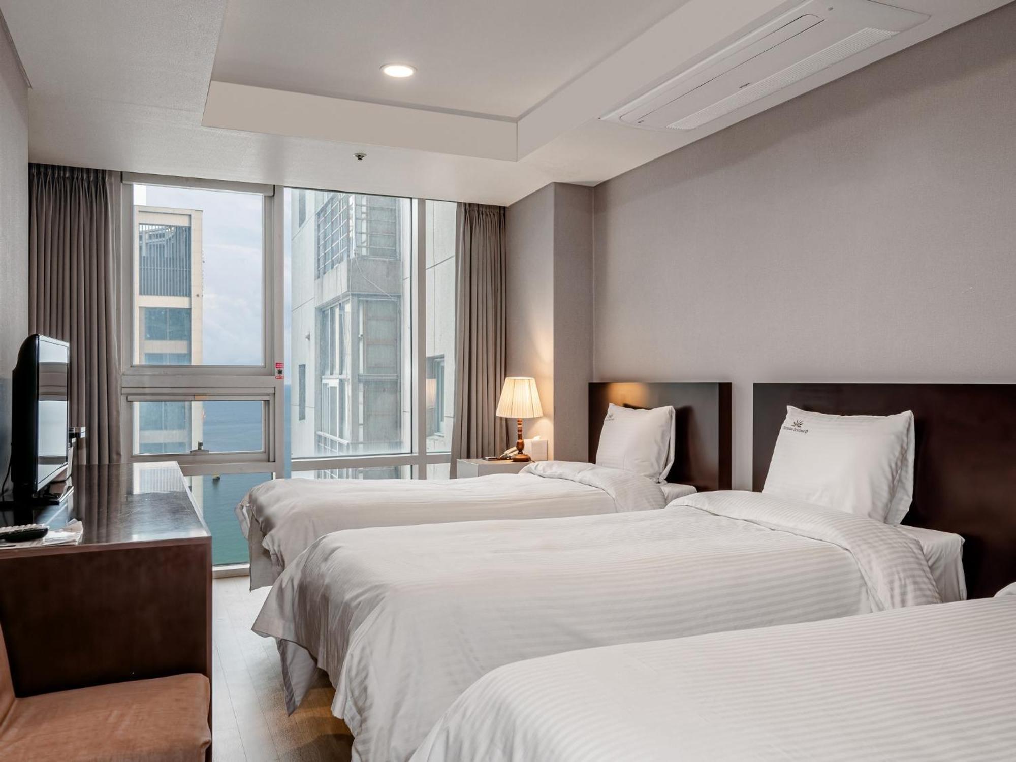 Haeundae Seacloud Hotel Residence Busan Exterior photo