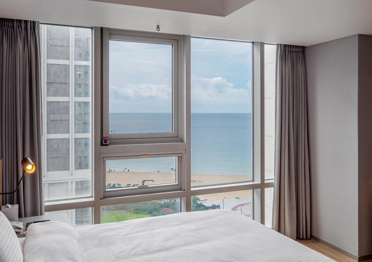 Haeundae Seacloud Hotel Residence Busan Exterior photo